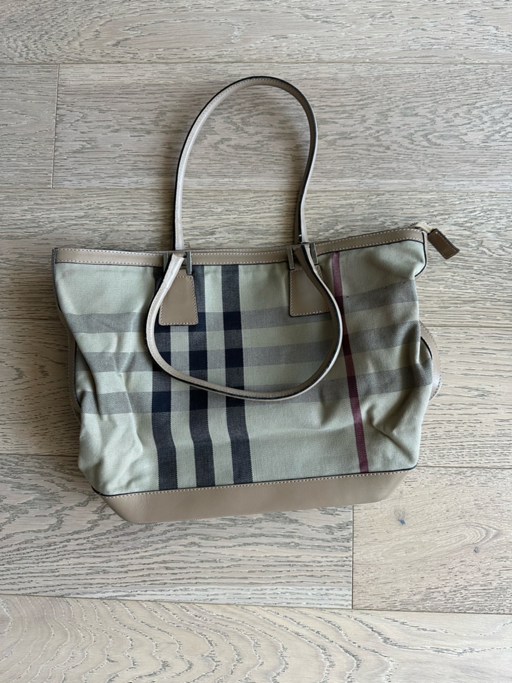 Burberry Tote